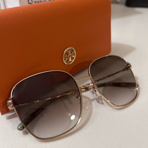 Tory Burch Gold-Tone Square Sunglasses - Picture 7 of 7